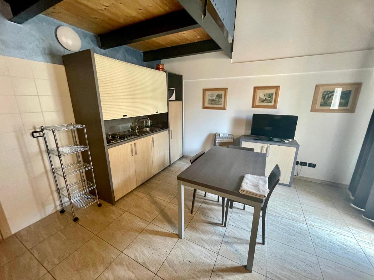 100 Torri Apartment Alba  Luaran gambar